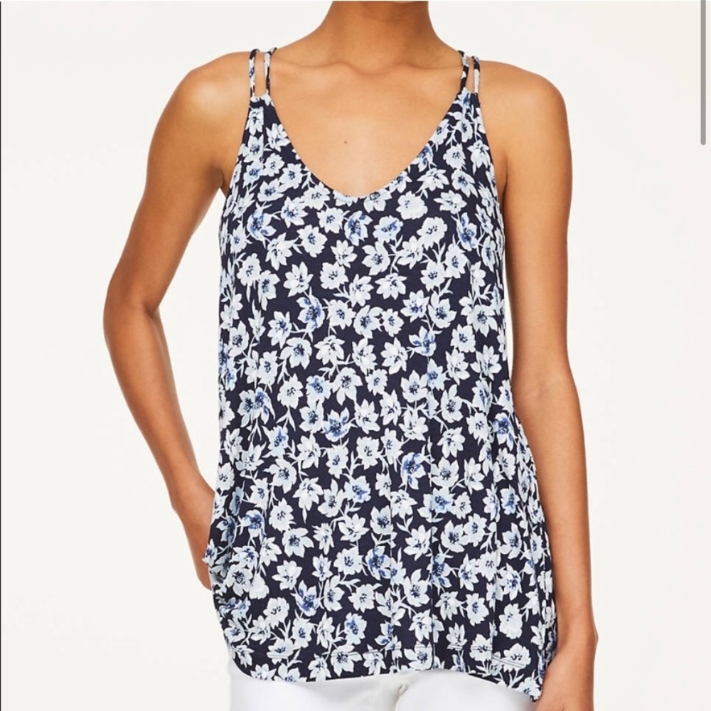 🦋4/$20 SALE - The LOFT outlet navy floral racerback tank top